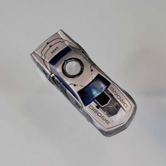 2010 Maisto Marvel Iron Man 2 Stallion Drone Vehicle Exclusive Silver - Picture 2 of 7